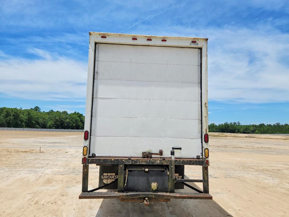 2002 International 4300 BOX Truck