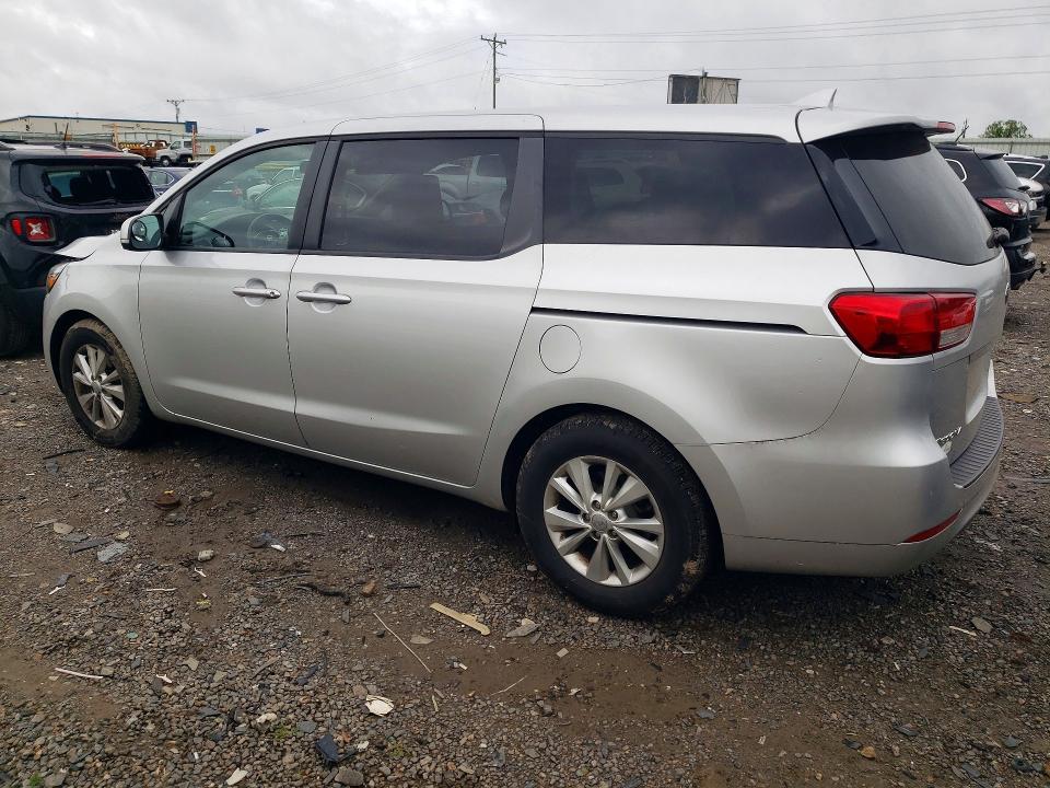2017 KIA Sedona lx
