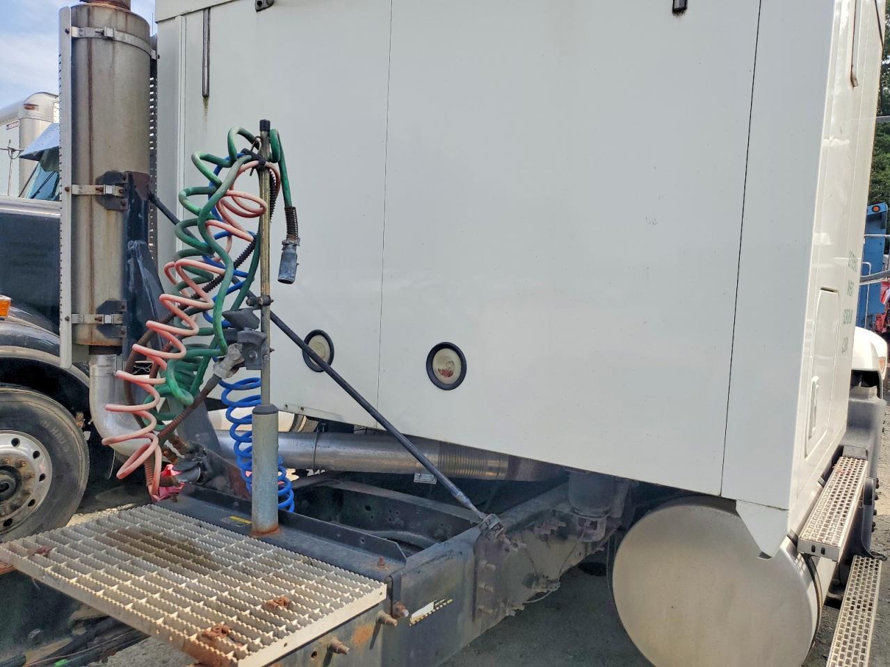2006 Mack 600 CXN600-Semi Truck