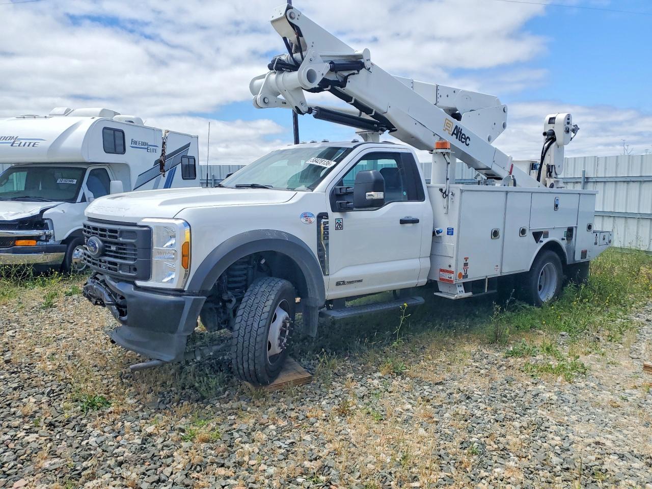 2024 Ford F600 Super Duty Bucket Truck