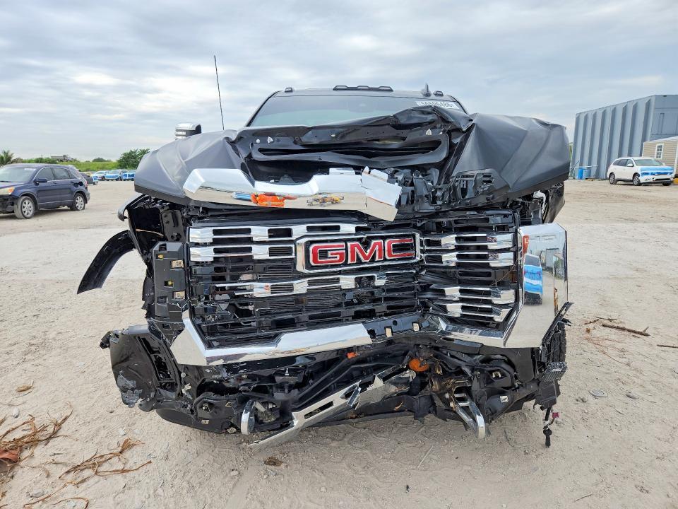 2025 GMC Sierra K2500 Denali