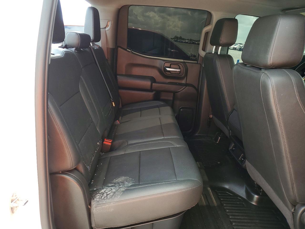 2023 Chevrolet Silverado C1500