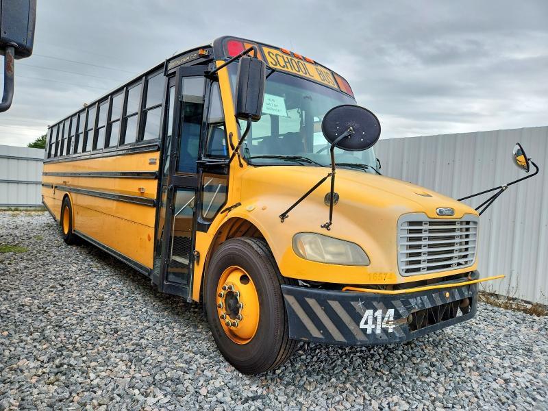 2009 Thomas SAF-T-LINER C2-School Bus
