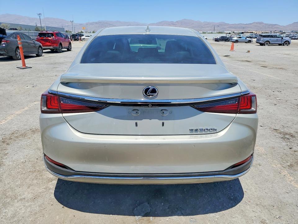 2019 Lexus Es 300h