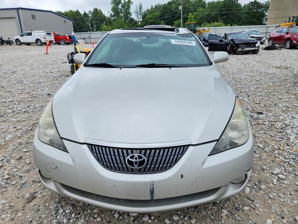 2004 Toyota Camry Solara sle V6