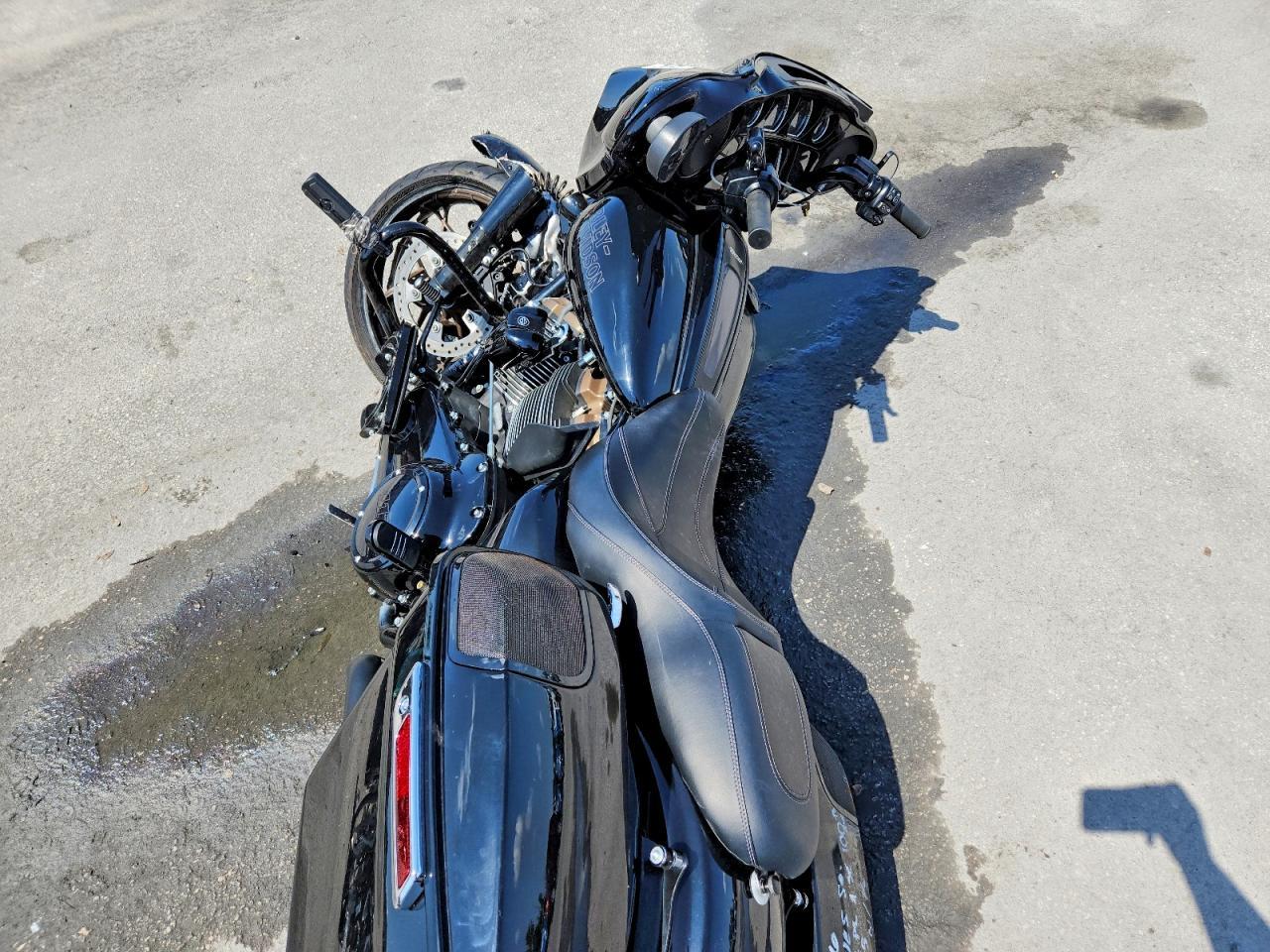 2022 Harley-Davidson Flhxst