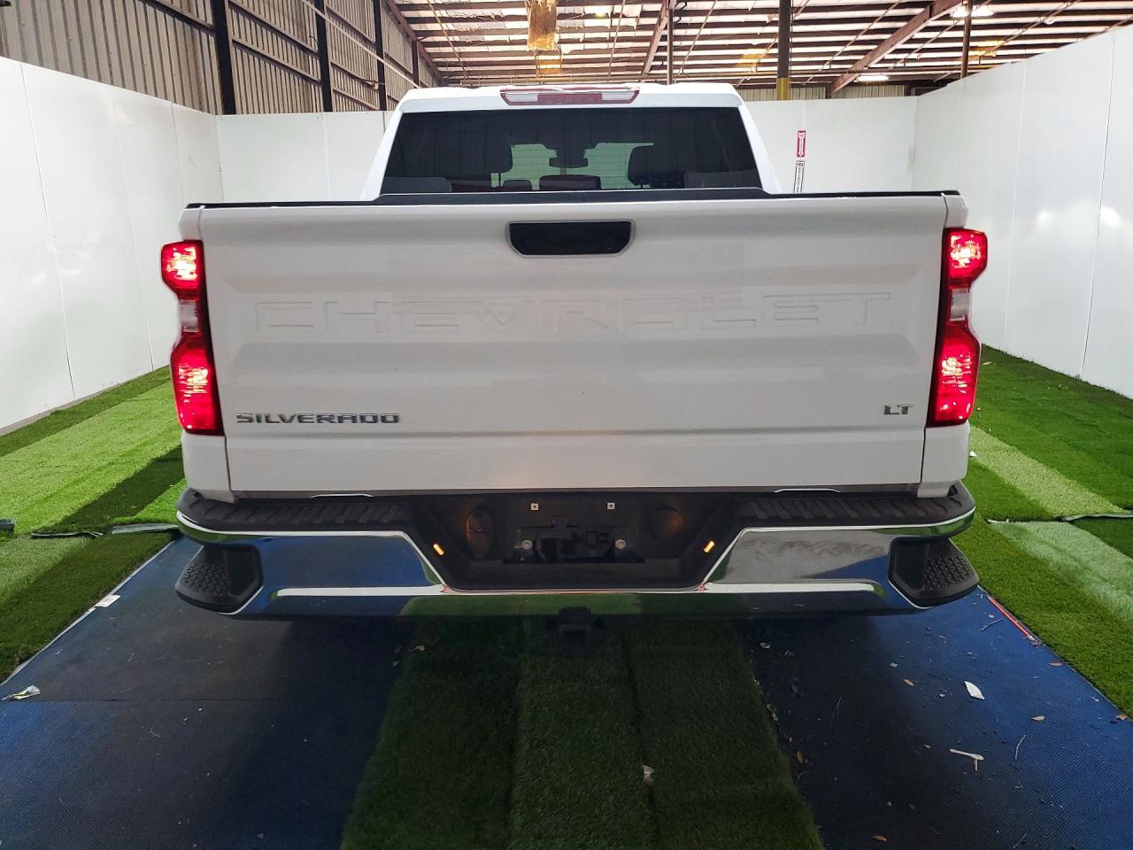 2026 Chevrolet Silverado K1500 LT