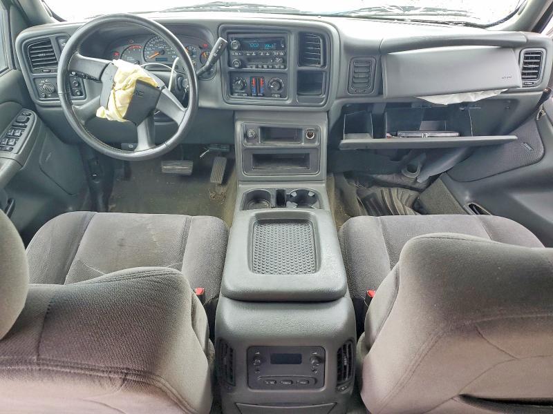 2004 GMC Sierra K2500 Heavy Duty
