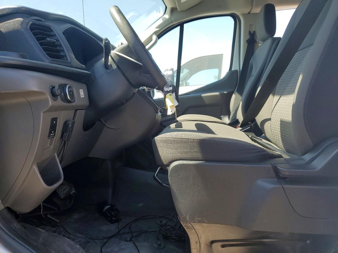 2024 Ford Transit T-350