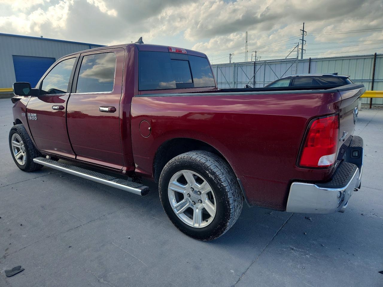 2018 Dodge RAM 1500 SLT