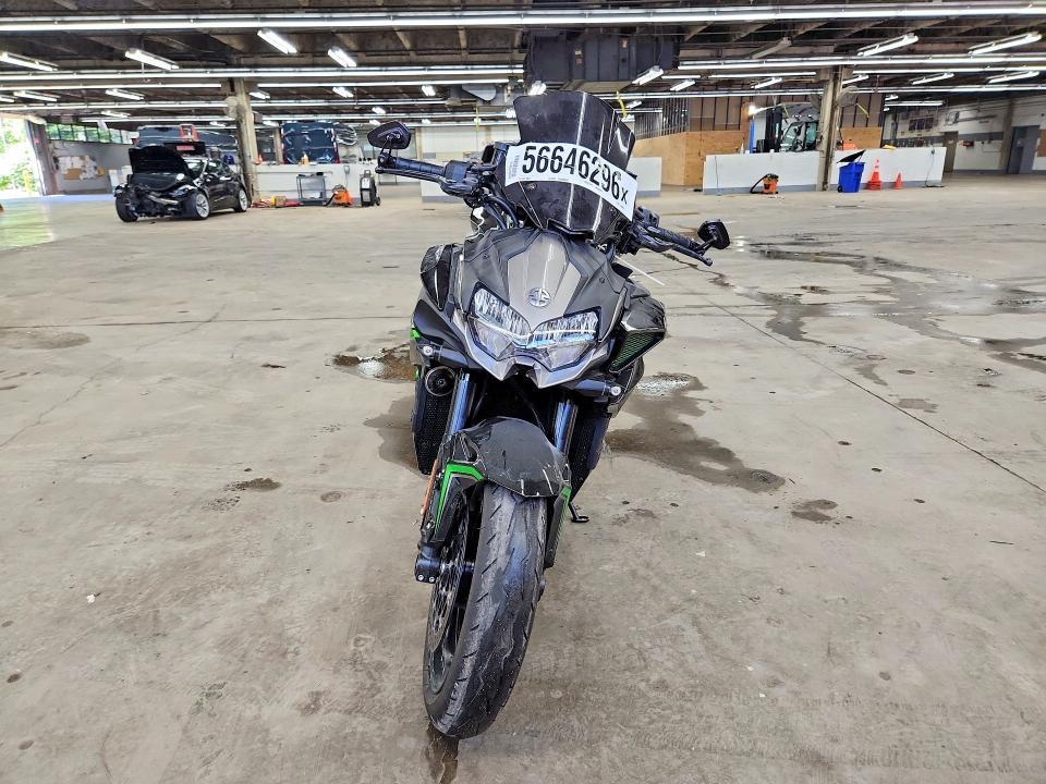 2020 Kawasaki ZR1000 K