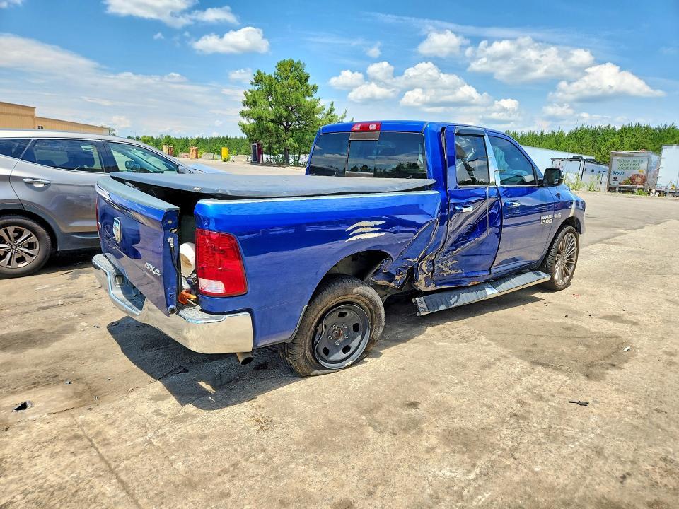 2016 Dodge RAM 1500 SLT