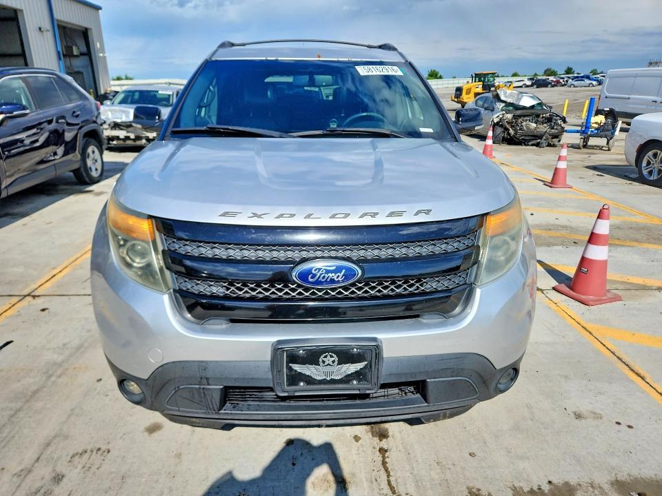 2014 Ford Explorer Sport