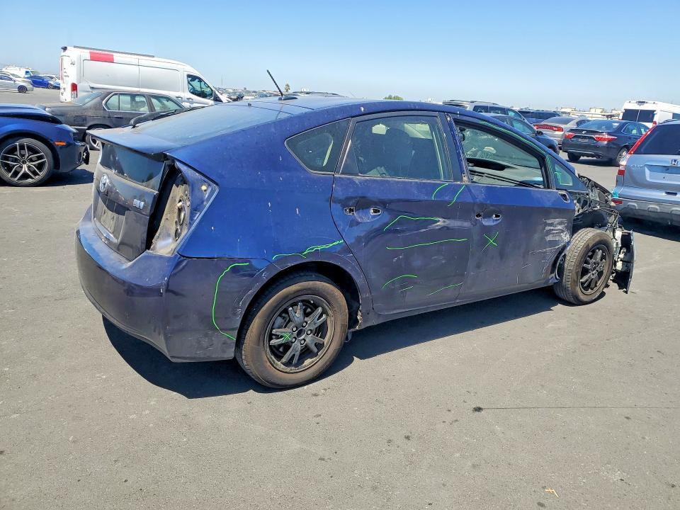 2013 Toyota Prius Three