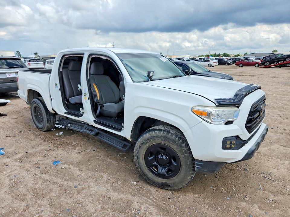 2016 Toyota Tacoma SR