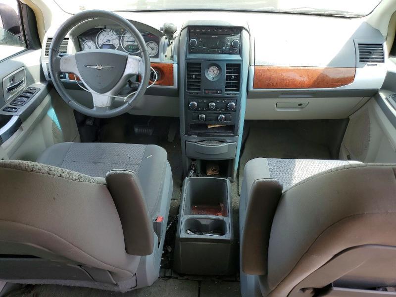 2008 Chrysler Town & Country Touring