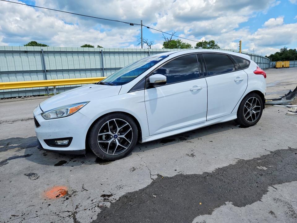 2015 Ford Focus se