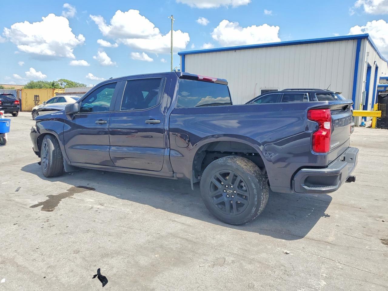 2023 Chevrolet Silverado C1500 Custom