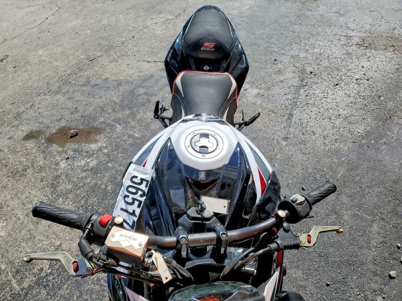 2020 Suzuki GSX-S750 M