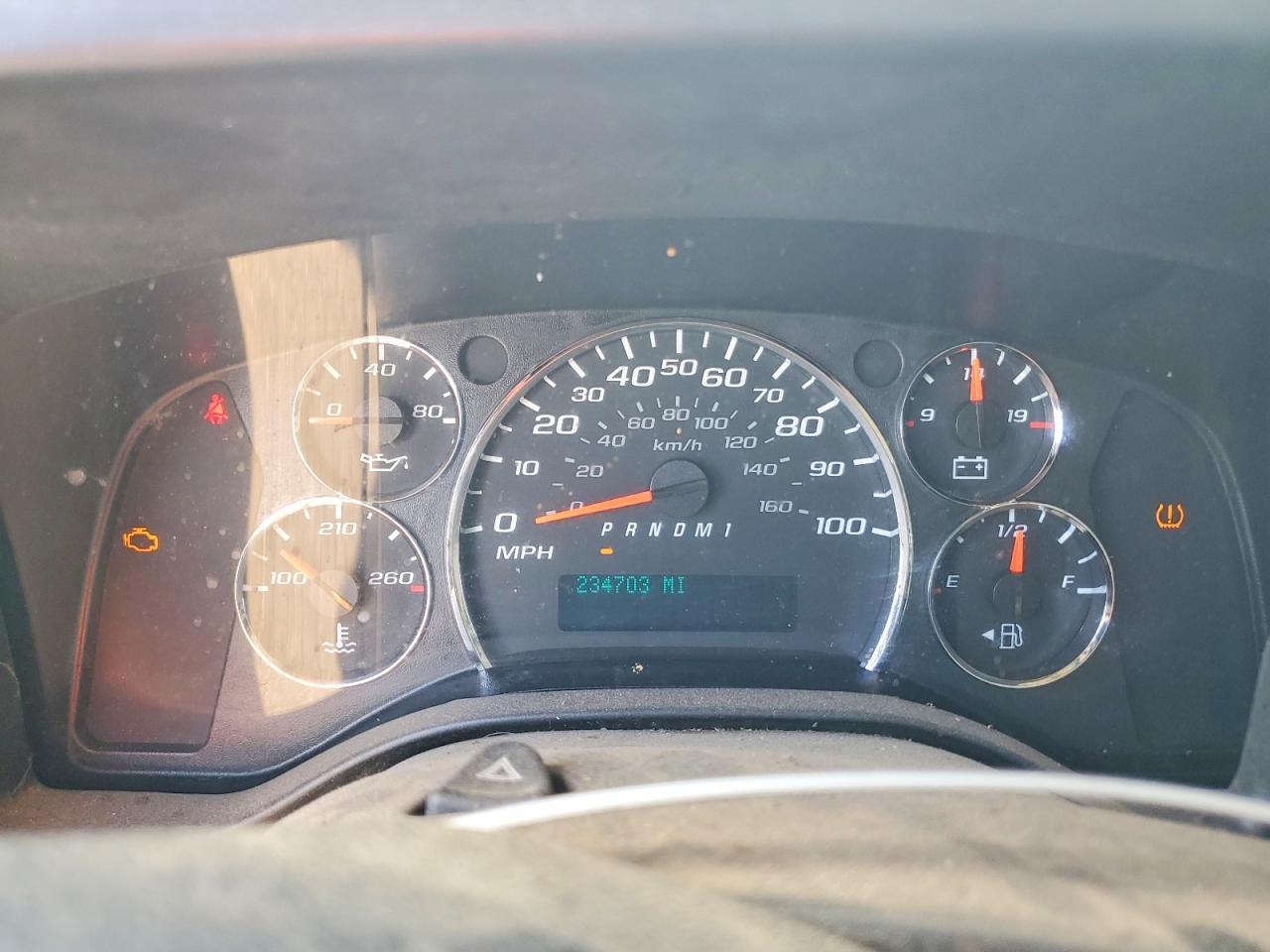 2015 Chevrolet Express G2500