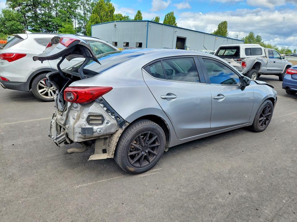 2016 Mazda 3 Sport