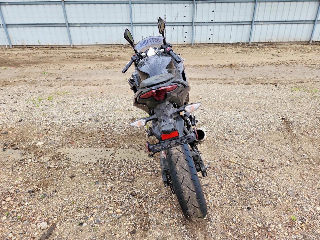 2024 Kawasaki EX500 H