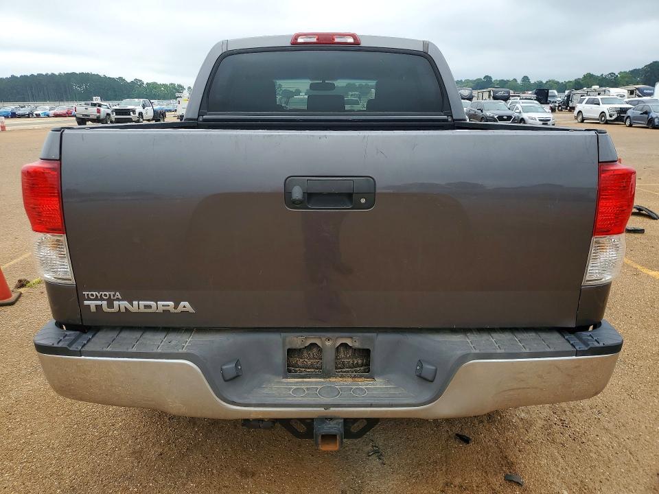 2011 Toyota Tundra Crewmax SR5
