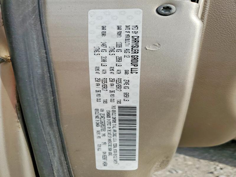 2013 Chrysler Town & Country Touring l