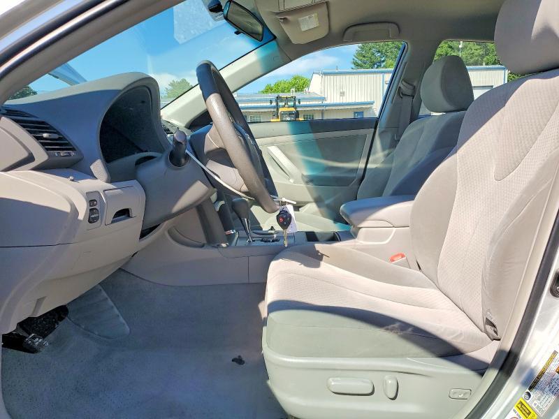 2009 Toyota Camry le