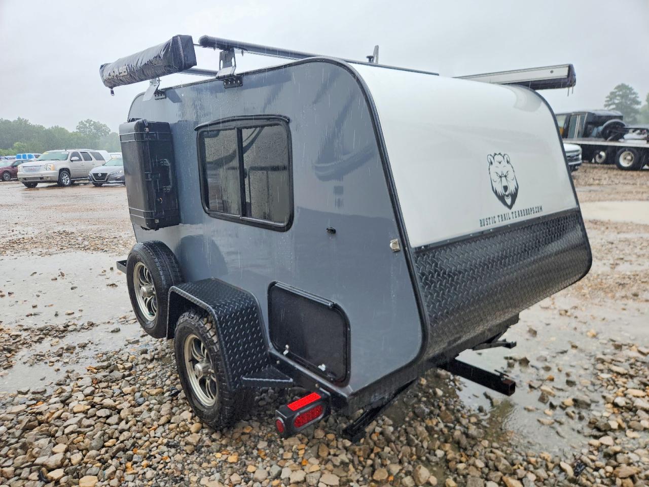 2019 Kodiak Rustic Trail Camper