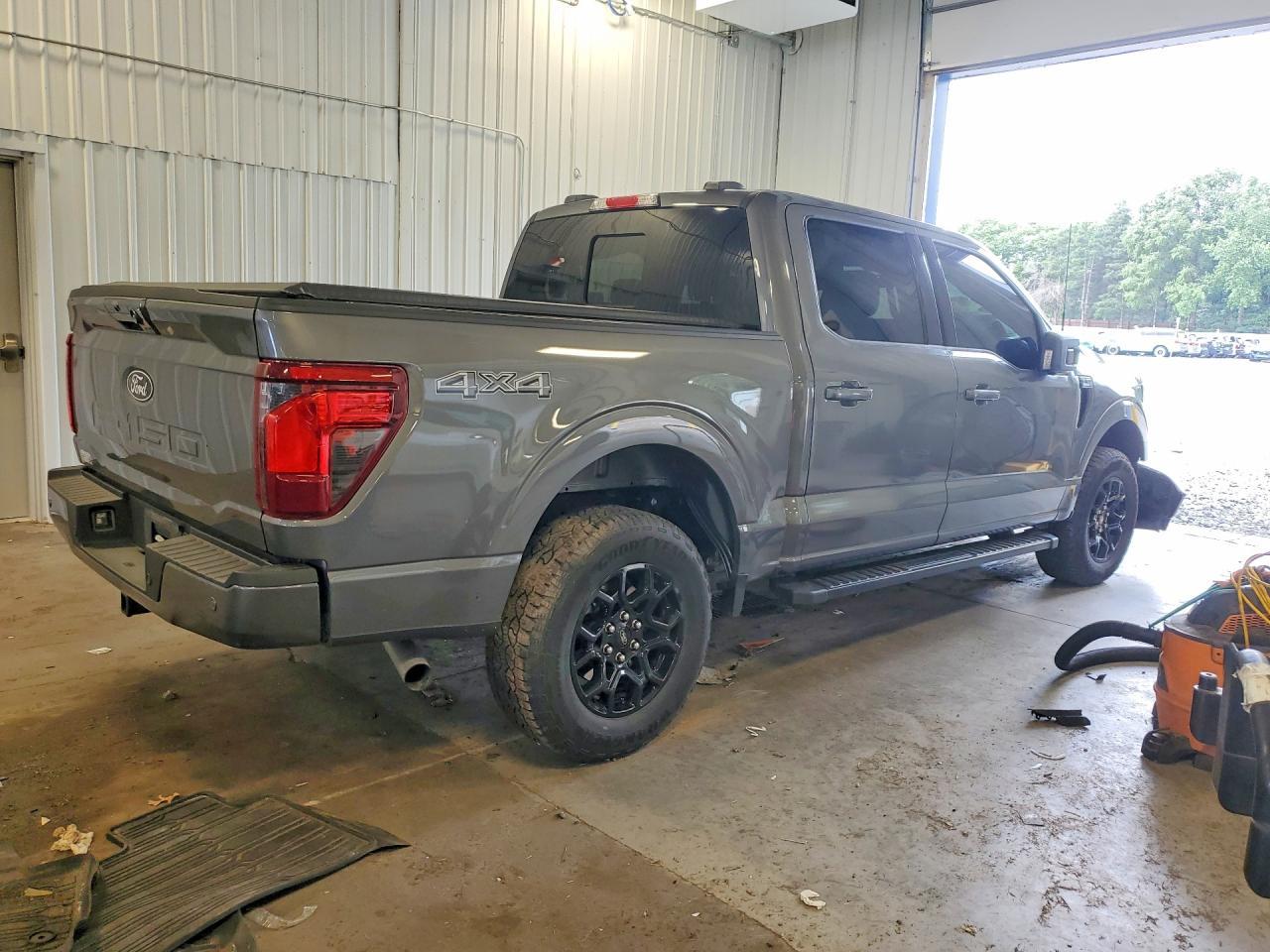 2024 Ford F150 XLT