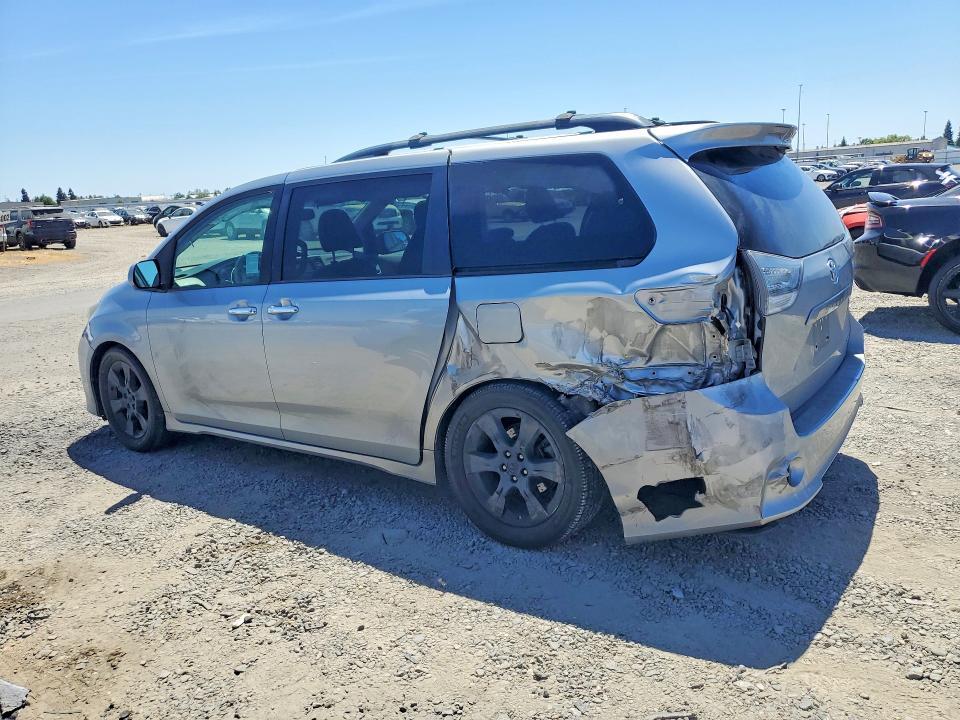 2014 Toyota Sienna Sport