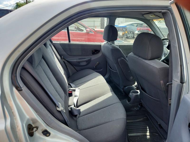 2004 Hyundai Accent gl