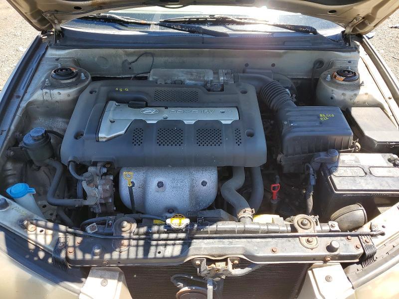 2001 Hyundai Elantra gls