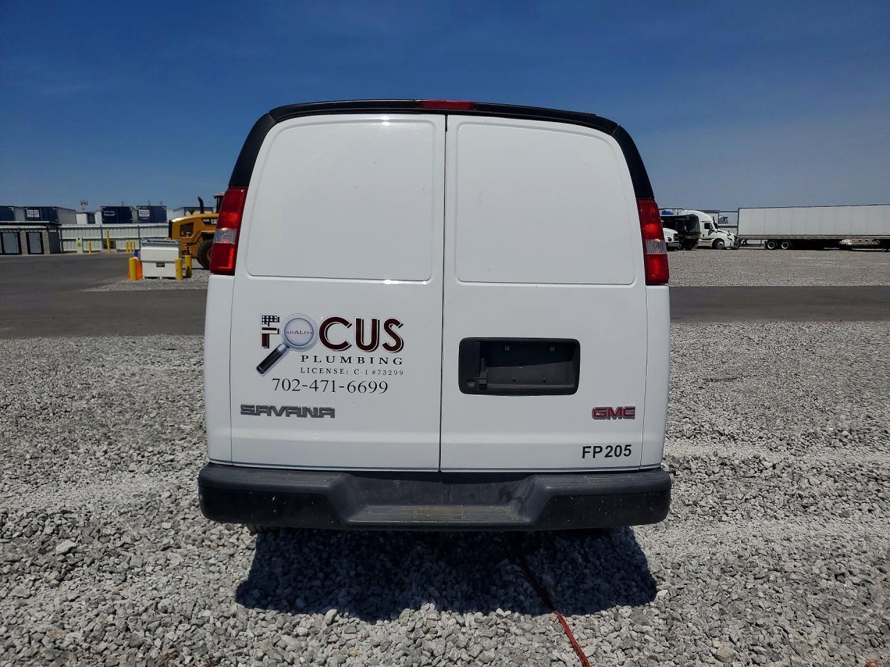 2023 GMC Savana 2500 Cargo Delivery Van