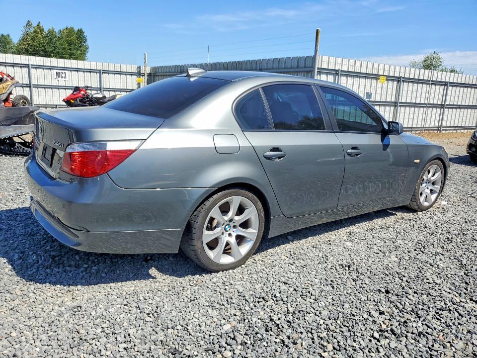 2005 BMW 545 i