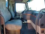 2011 Volvo VNL Semi Truck
