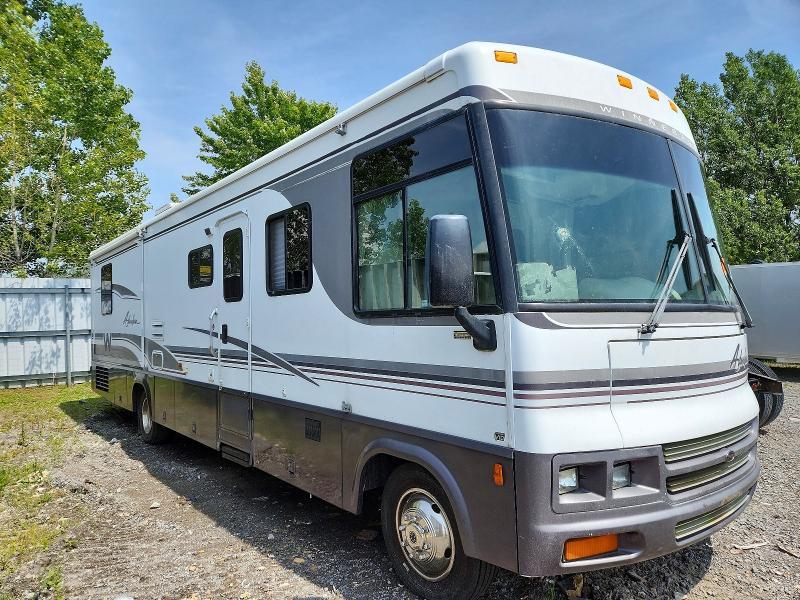 2001 Winnibago Recreational Vehicle (RV)