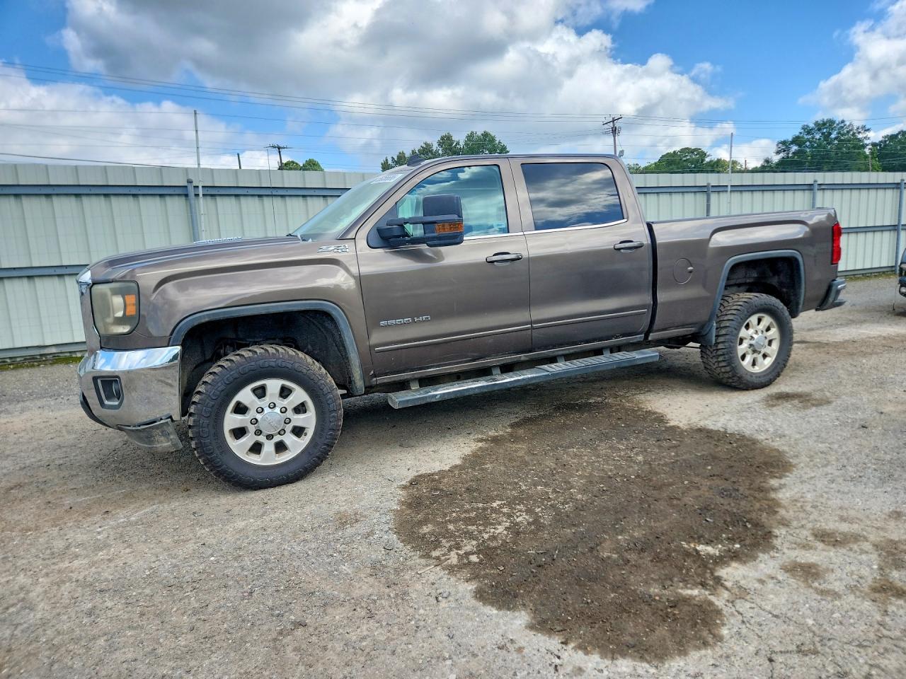 2015 GMC Sierra K2500 SLE