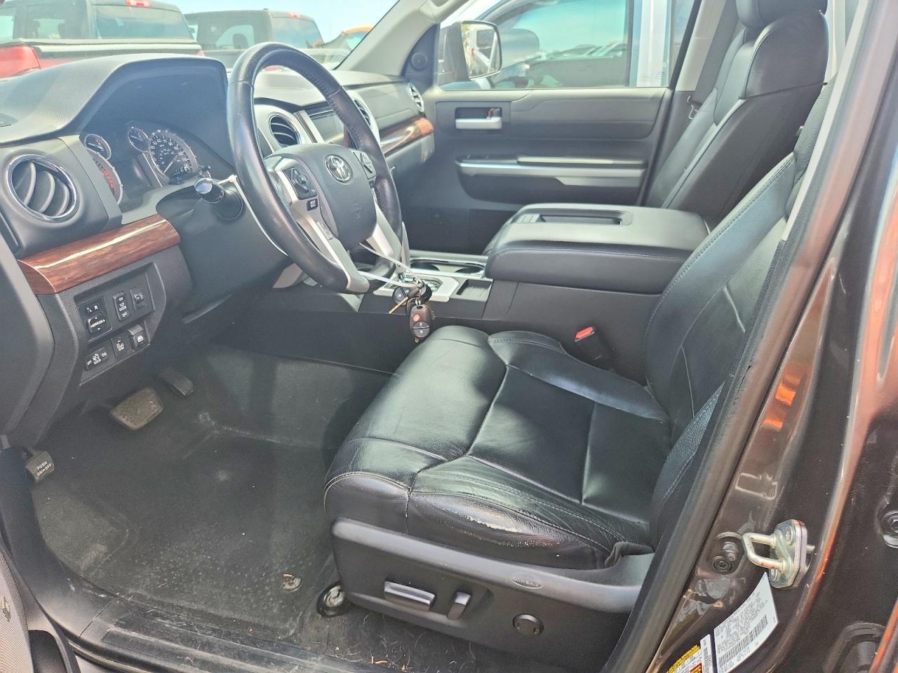 2014 Toyota Tundra Crewmax Limited