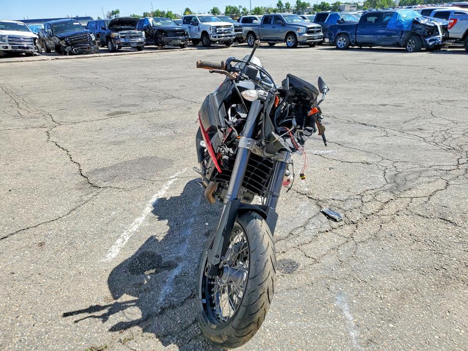 2007 KTM 690 Supermoto