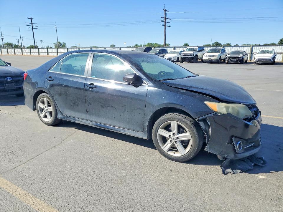 2013 Toyota Camry se