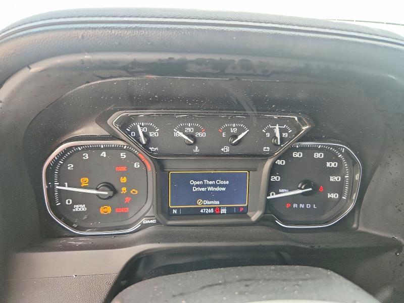2022 GMC Sierra Limited K1500 AT4