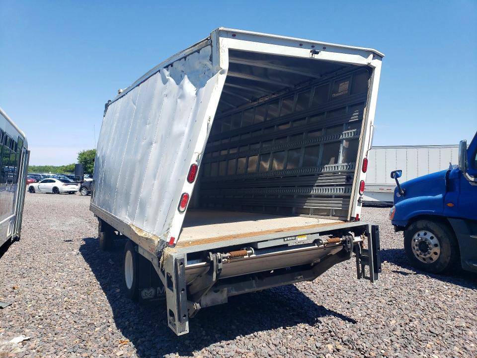 2024 Isuzu NRR