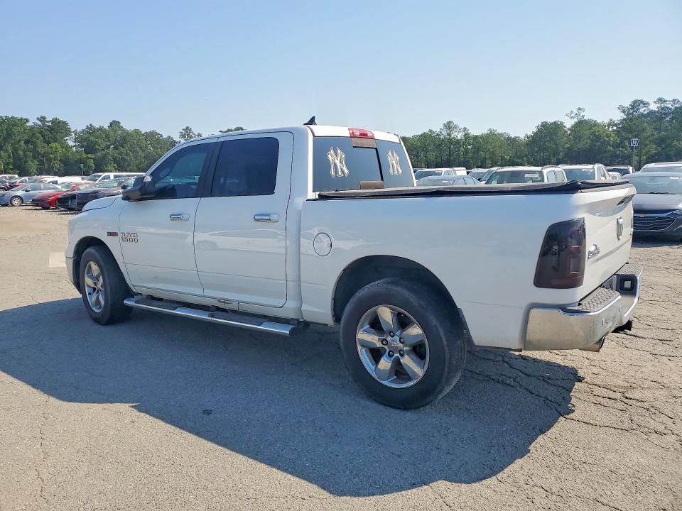 2015 Dodge RAM 1500 SLT