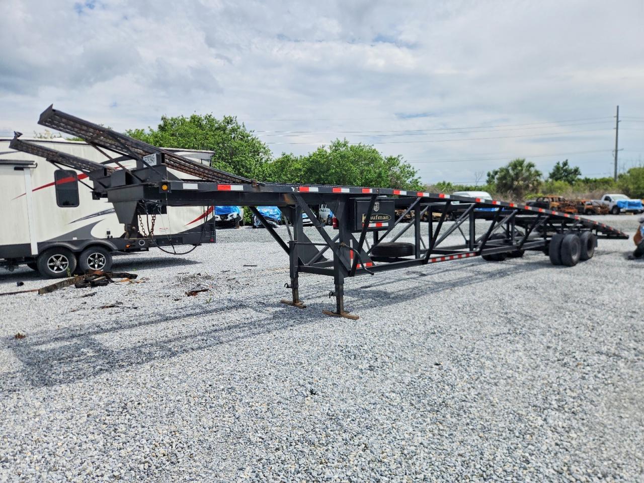 2013 Kaufman Car Carrier