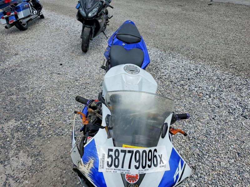 2014 Yamaha YZFR1