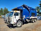2015 Peterbilt 320 Refuse Truck
