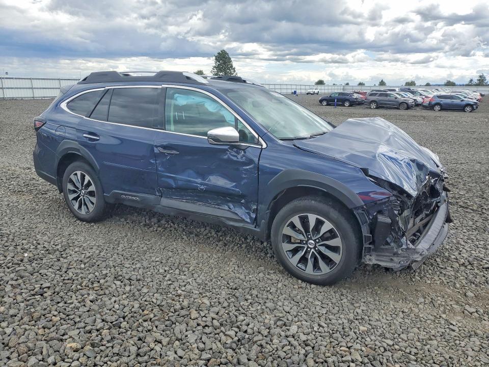 2023 Subaru Outback Touring