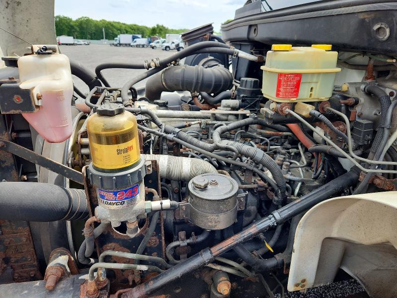 2012 Hino 258/268 Refrigerated BOX Truck